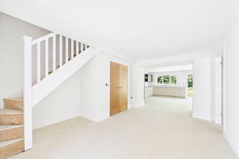 2 bedroom bungalow for sale, The Stables Mews, Kilkhampton EX23