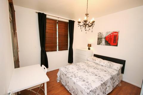 Sewardstone Road, E2 9QA
