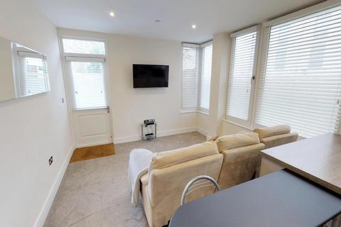 1 bedroom flat for sale, 39 Windsor Road, Slough