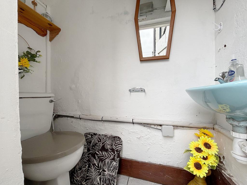 Outside Wc