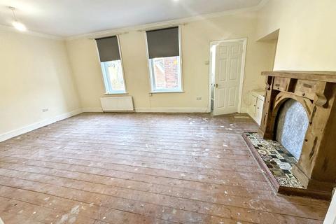 2 bedroom flat for sale, South Eldon Street, South Shields, Tyne and Wear, NE33 5SX
