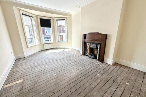 2 bedroom flat for sale, South Eldon Street, South Shields, Tyne and Wear, NE33 5SX