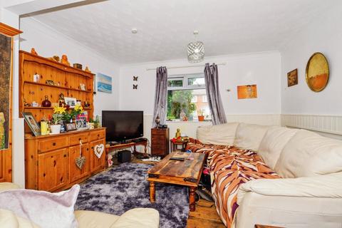 3 bedroom semi-detached house for sale, Beauchamp Avenue, Deal CT14