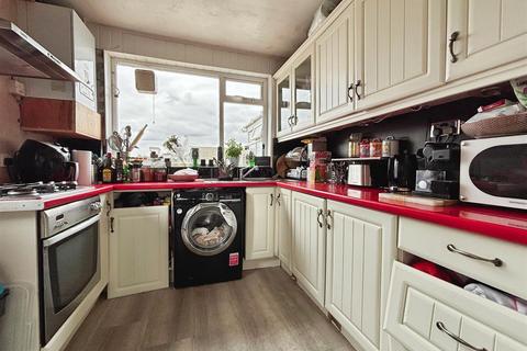 36 Fagley Drive, Bradford, BD2 3LE