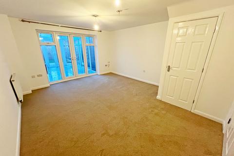 3 bedroom townhouse for sale, Wellington Court, Ibstock, LE67 6AG