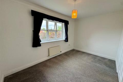 undefined, Lower Mount Street, Fleet GU51