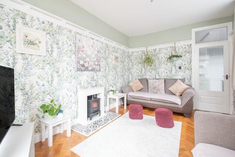 3 bedroom link detached house for sale, Dudley Road, Brierley Hill, West Midlands, DY5
