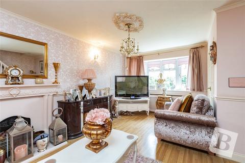 16 Amberley Way, Romford, RM7 8BT