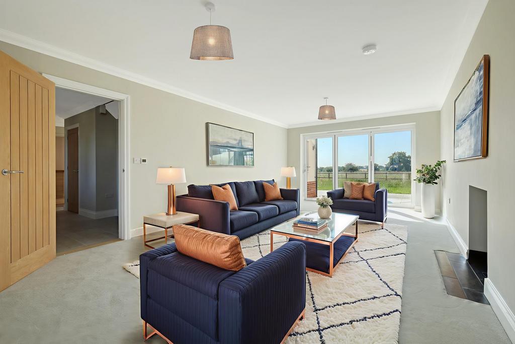 Plot 3 Lounge