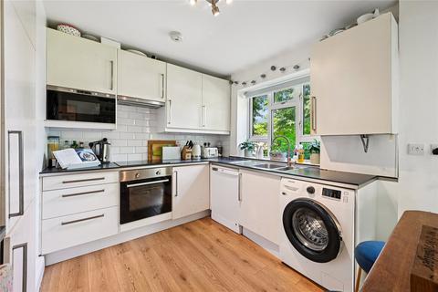 13 Edensor Gardens, London, W4 2QY