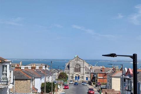 4 bedroom semi-detached house for sale, John Street, Ryde, PO33 2PY