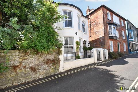 undefined, Bellevue Road, Ryde, PO33 2HA