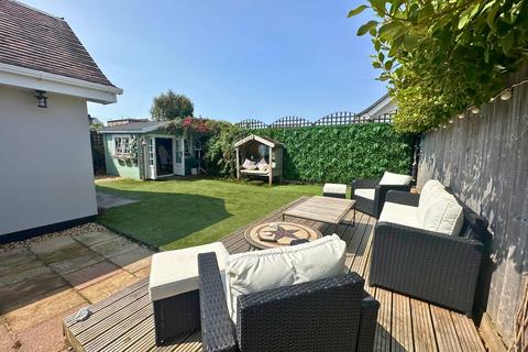 undefined, Keysworth Avenue, Barton on Sea, Hampshire. BH25 7HX