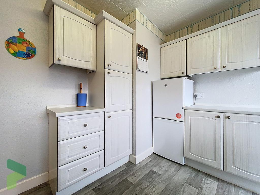 Separate Fitted Kitchen