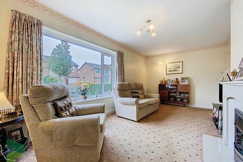 3 bedroom detached house for sale, Knowlesly Road, Darwen
