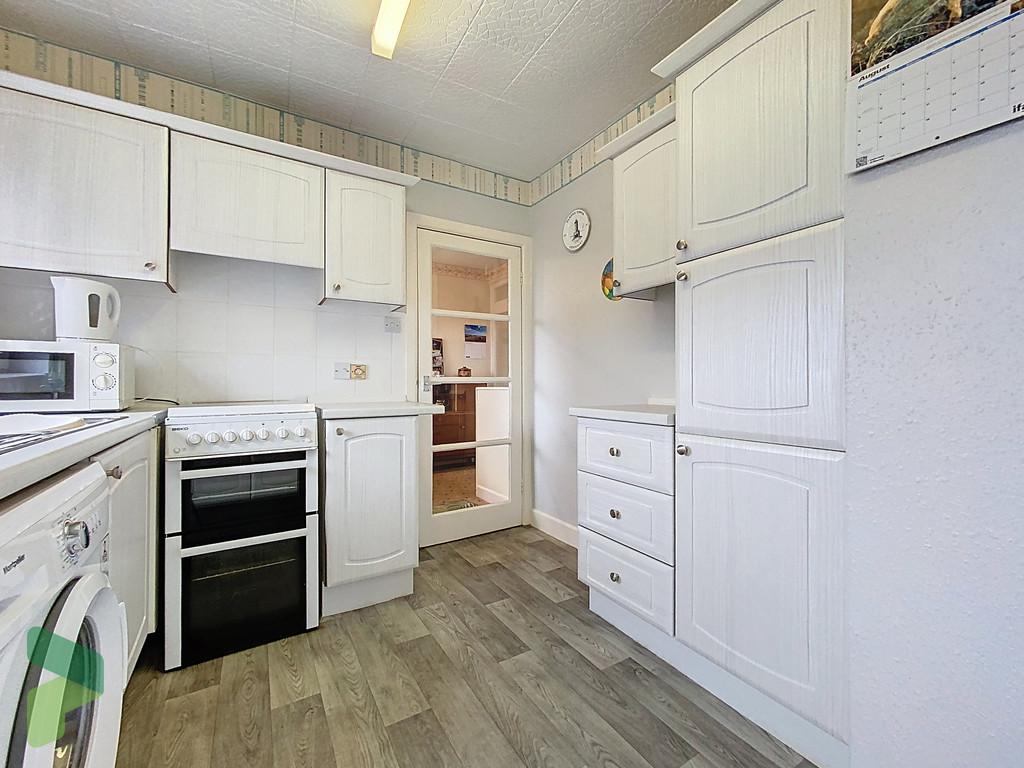 Separate Fitted Kitchen