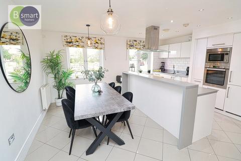 1 Cygnet Drive, Mexborough, S64 0FG