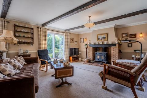 undefined, Hevingham, Norwich