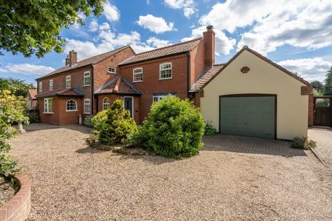 undefined, Hevingham, Norwich
