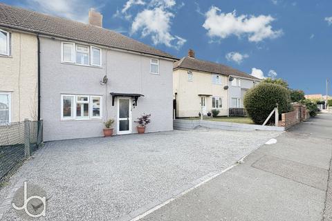 Laurel Avenue, Harwich CO12