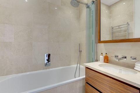 2 bedroom apartment to rent, Kensington Gardens Square, London W2