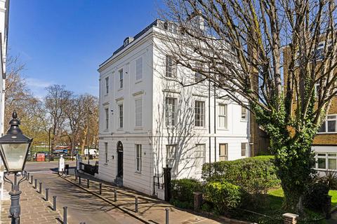 undefined, Crescent Grove, Clapham Common South Side, London, SW4