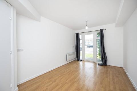 1 bedroom flat for sale, Leabank Square, Hackney, London, E9