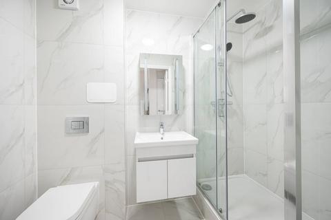 1 bedroom flat for sale, Leabank Square, Hackney, London, E9