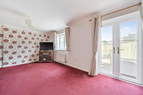32 Pine Rise, Witney, OX28 1EY