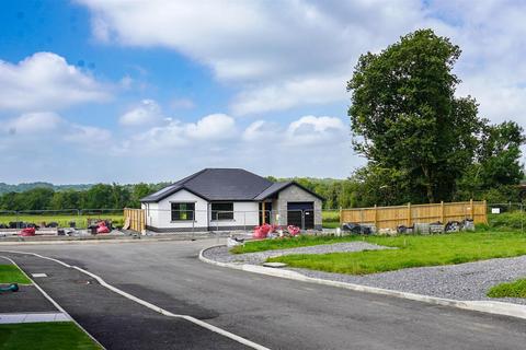 undefined, Golwg Y Garreg Las, Ammanford SA18