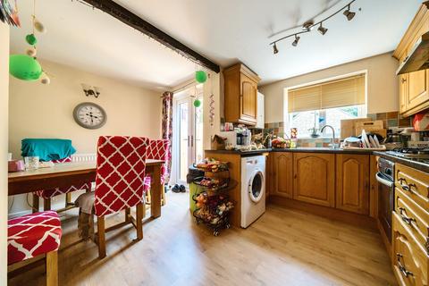 87 Cotswold Meadow, Witney, OX28 5FA
