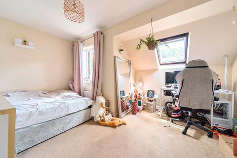 87 Cotswold Meadow, Witney, OX28 5FA