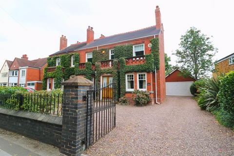 3 bedroom semi-detached house for sale, Green Lane, Shelfield