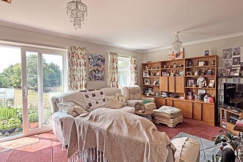 undefined, Longmead Close, Wellington TA21