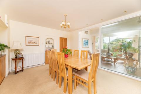 4 bedroom bungalow for sale, Gilstead Lane, Gilstead, Bingley, BD16