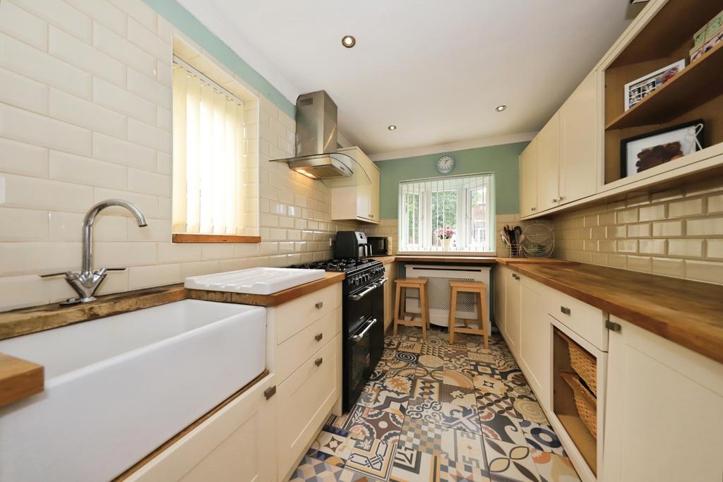 Fitted Kitchen