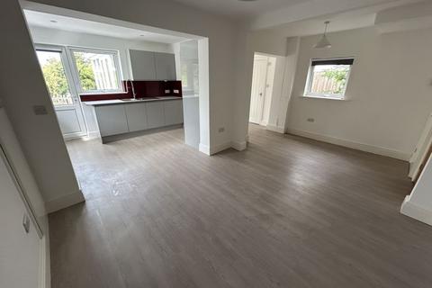 Y Bryn Pabo Lane, Llandudno Junction, LL31 9JE