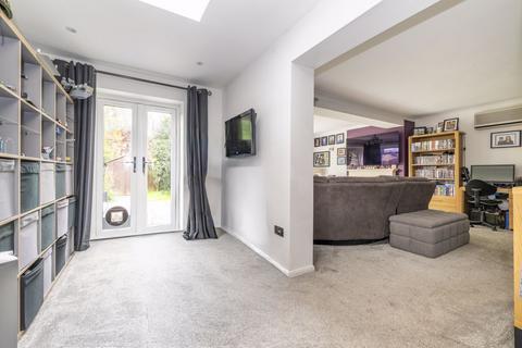 undefined, Wilson Grove, Uckfield