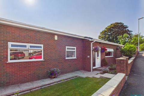3 bedroom detached bungalow for sale, Brellafield Drive, Oldham OL2