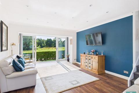 3 bedroom detached bungalow for sale, Brellafield Drive, Oldham OL2