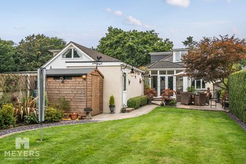 3 bedroom detached bungalow for sale, Ferndown BH22