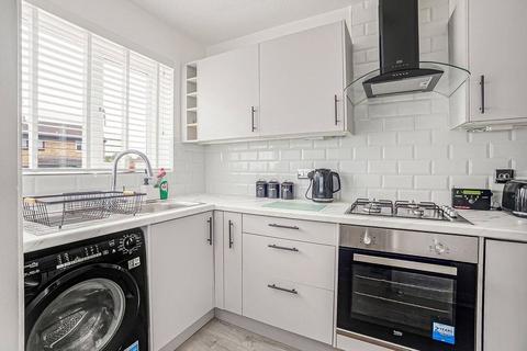 9 Wren Close, Orpington, BR5 3NU