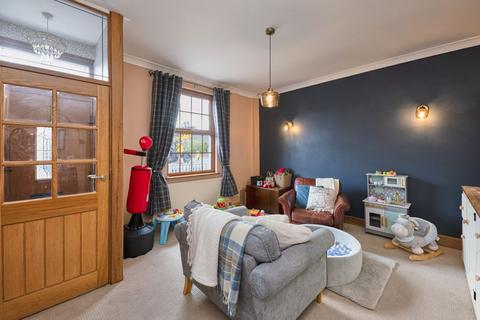 4 bedroom end of terrace house for sale, Preston Road, Wigan WN6