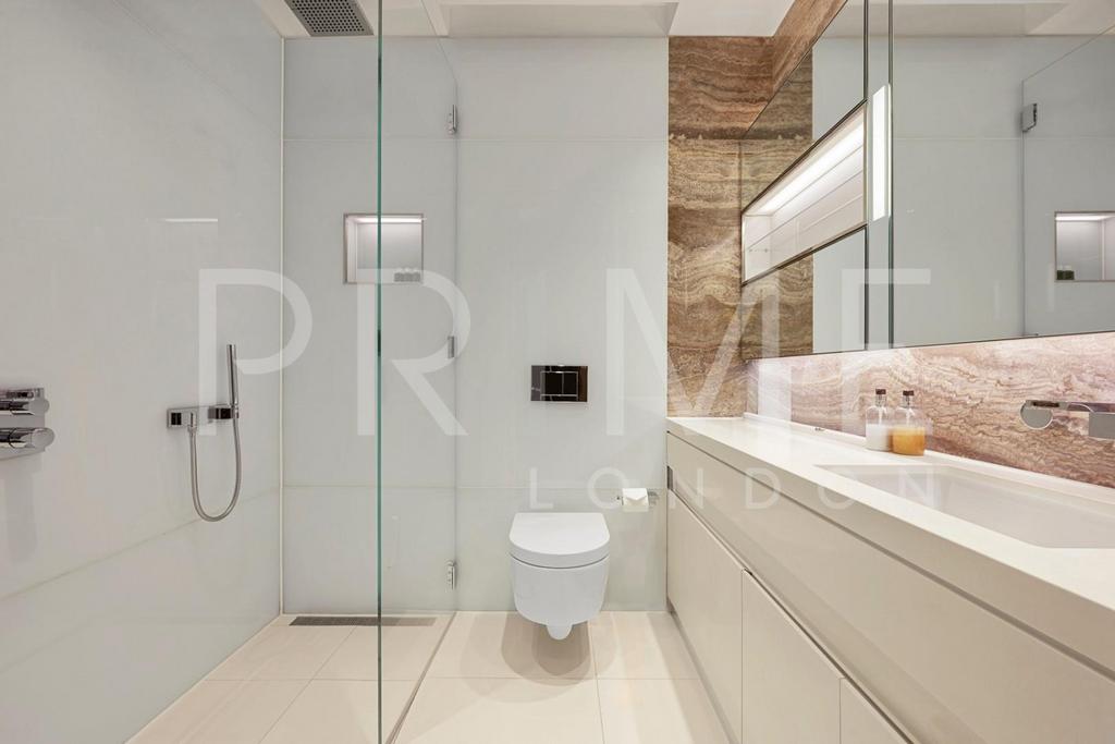 BATHROOM2 (36).jpg