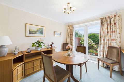 undefined, Arkle Close, Cheltenham, Gloucestershire, GL50