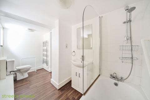 1 bedroom apartment for sale, Upper Grove, London, SE25
