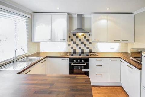 undefined, Chiltern Park Avenue, Berkhamsted