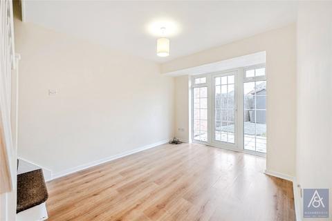 1 bedroom terraced house for sale, Small Crescent, Buckinghamshire MK18