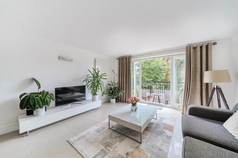 undefined, Weir Court, Thames Street, Weybridge
