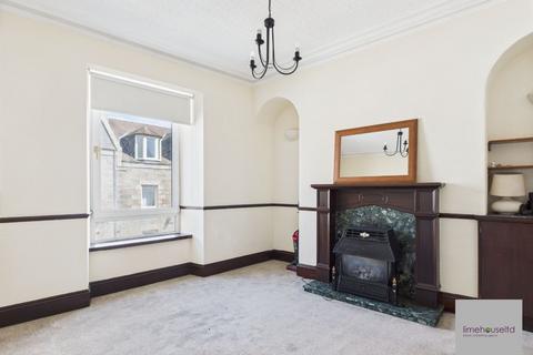 2 bedroom flat to rent, Esslemont Avenue, Aberdeen AB25